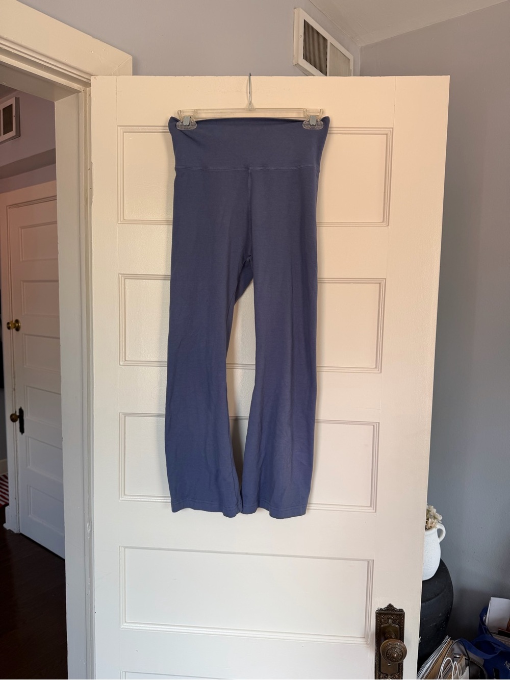 Hard Tail Fold-Over Yoga Capri Pants